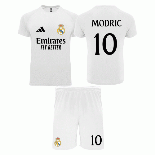 Ποδοσφαιρική Εμφάνιση Modric Real Madrid